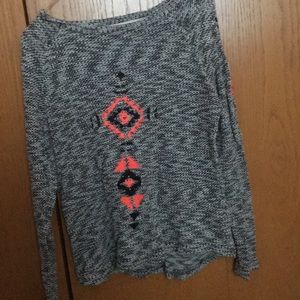 Black and white long sleeve